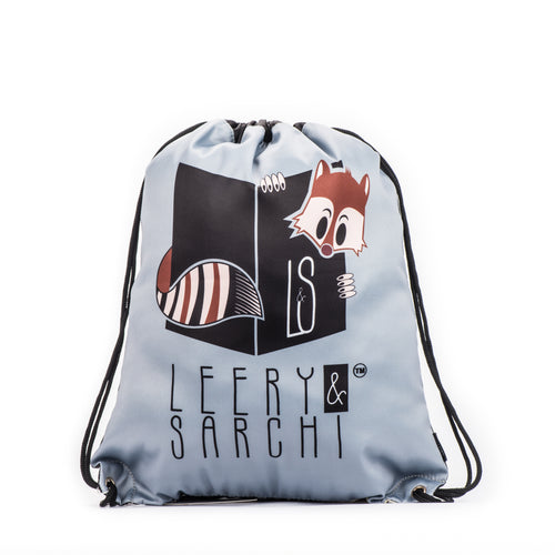 Art series black drawstring bag with cute fox design for carrying your wet swimwear, beach towel, books, sporting needs and a variety of your other favourite items. Use at school or home on the weekend!